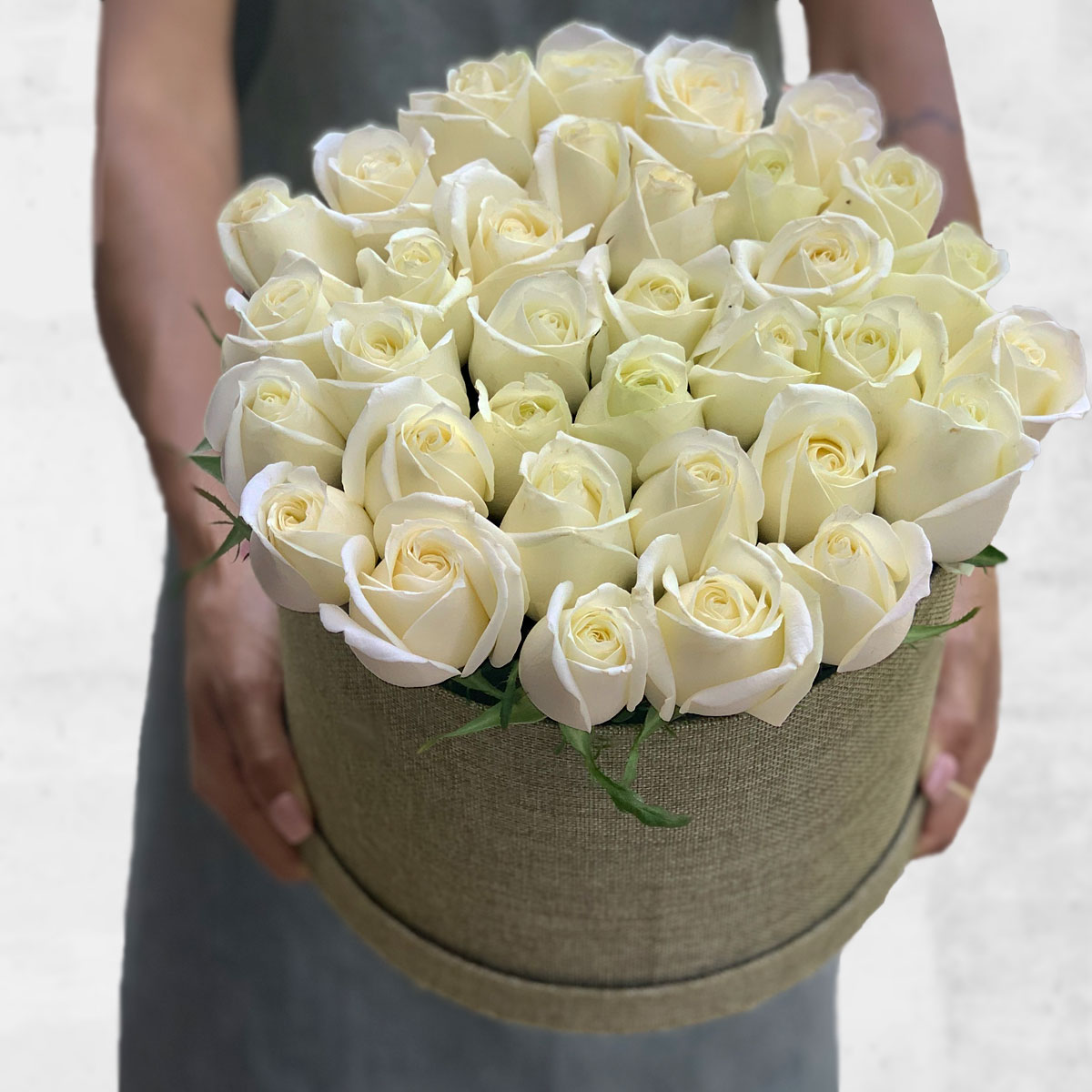 Box White Roses - Floristas, entrega de flores lisboa